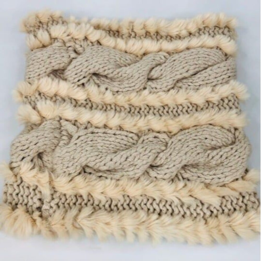 Ann Taylor LOFT Ivory Neck Warmer Faux Fur